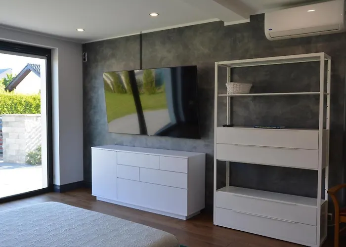 빌라 Luksusowa 메헬린키