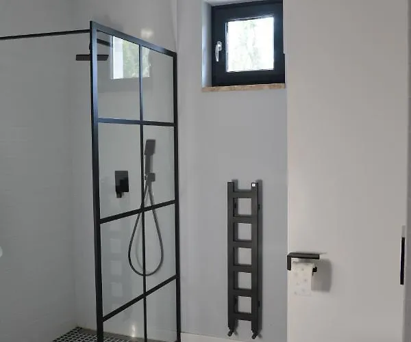 Luksusowa 빌라 메헬린키