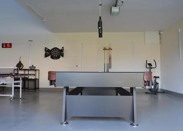 Luksusowa 빌라 메헬린키