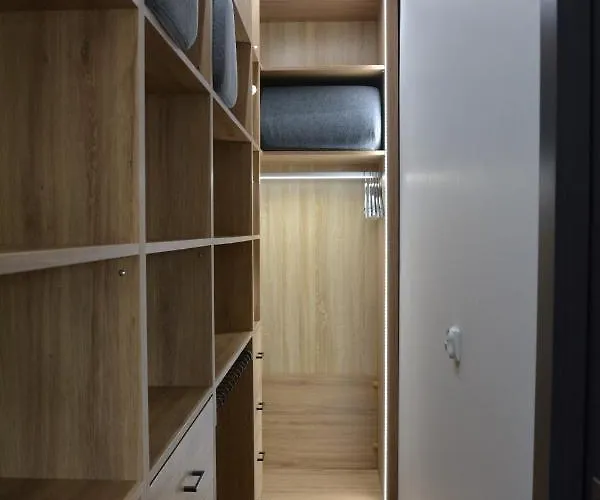 빌라 Luksusowa 메헬린키